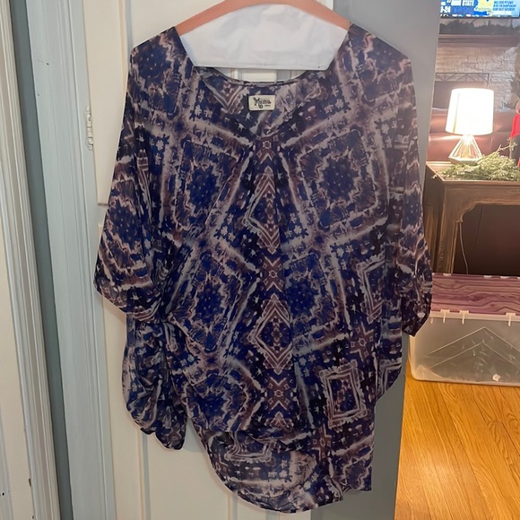 Show me your mumu pets tunic - purple haze pattern - Picture 3 of 4